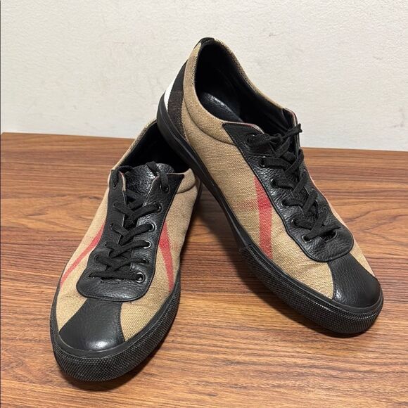 Burberry Mens Check Low Top Sneakers. Cotton with Leather Trim. Size 45 EU  12 D - Picture 1 of 8